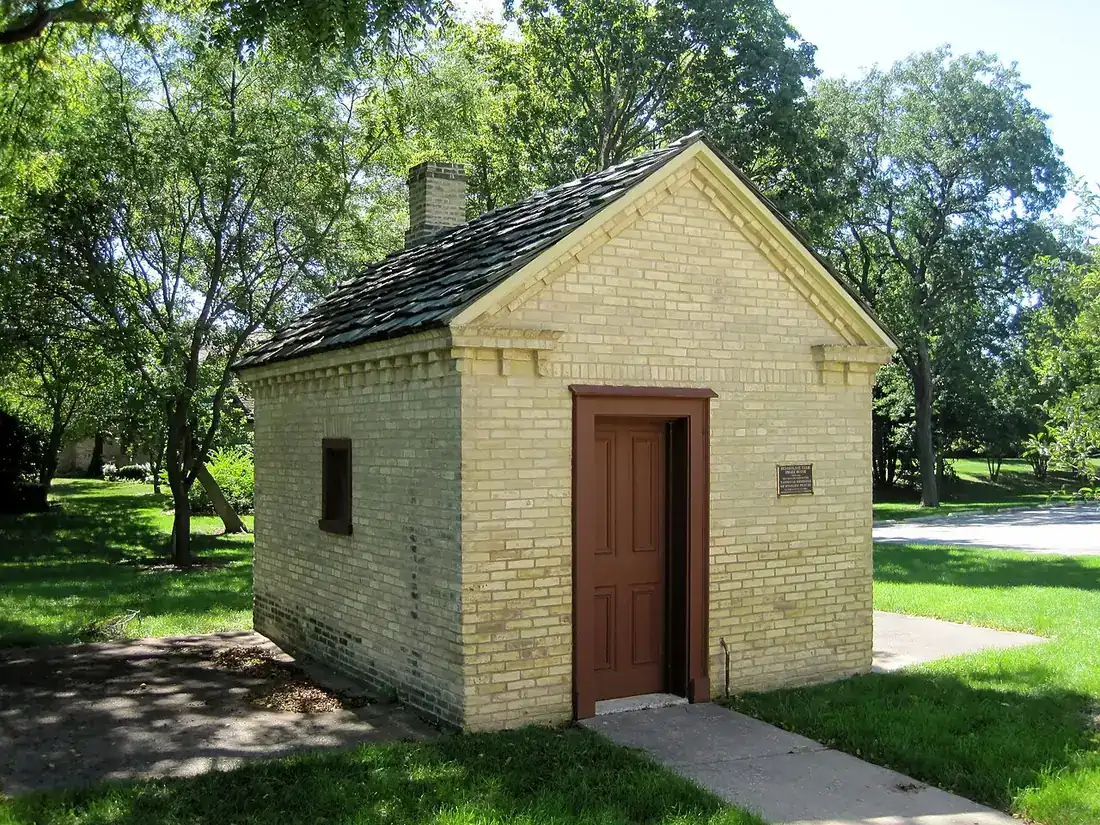 Hoffman Estates, Illinois - from the city Wikipedia article
