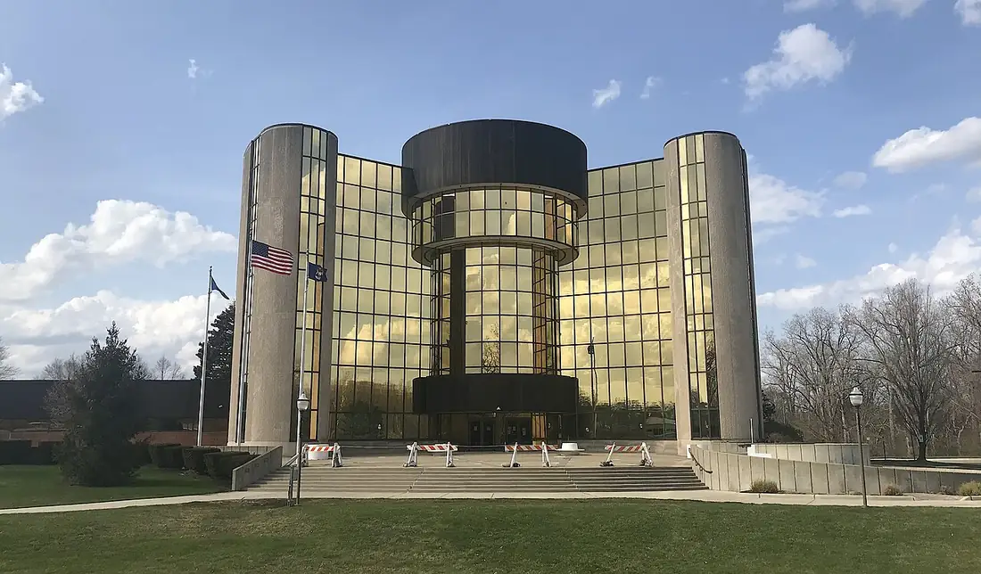 Livonia, Michigan - from the city Wikipedia article