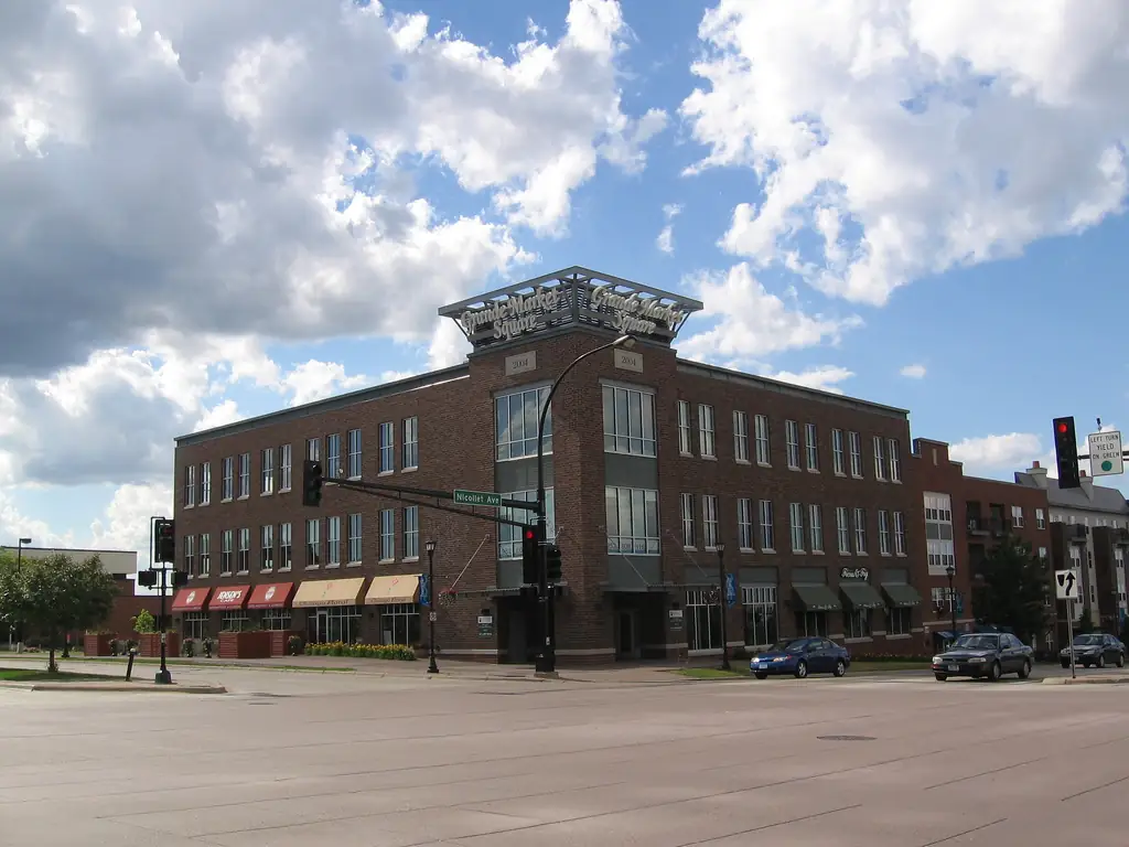 Burnsville, Minnesota - from the city Wikipedia article