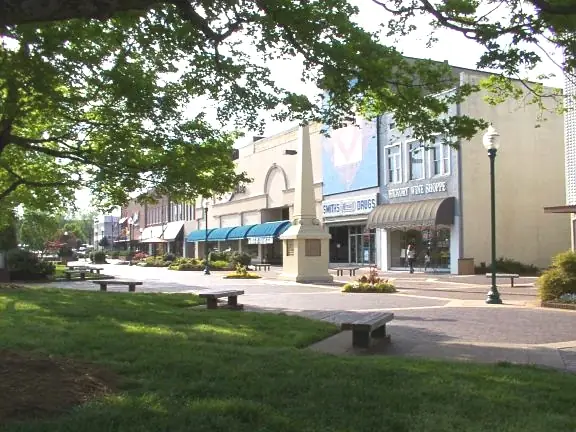 Hickory, North Carolina - from the city Wikipedia article
