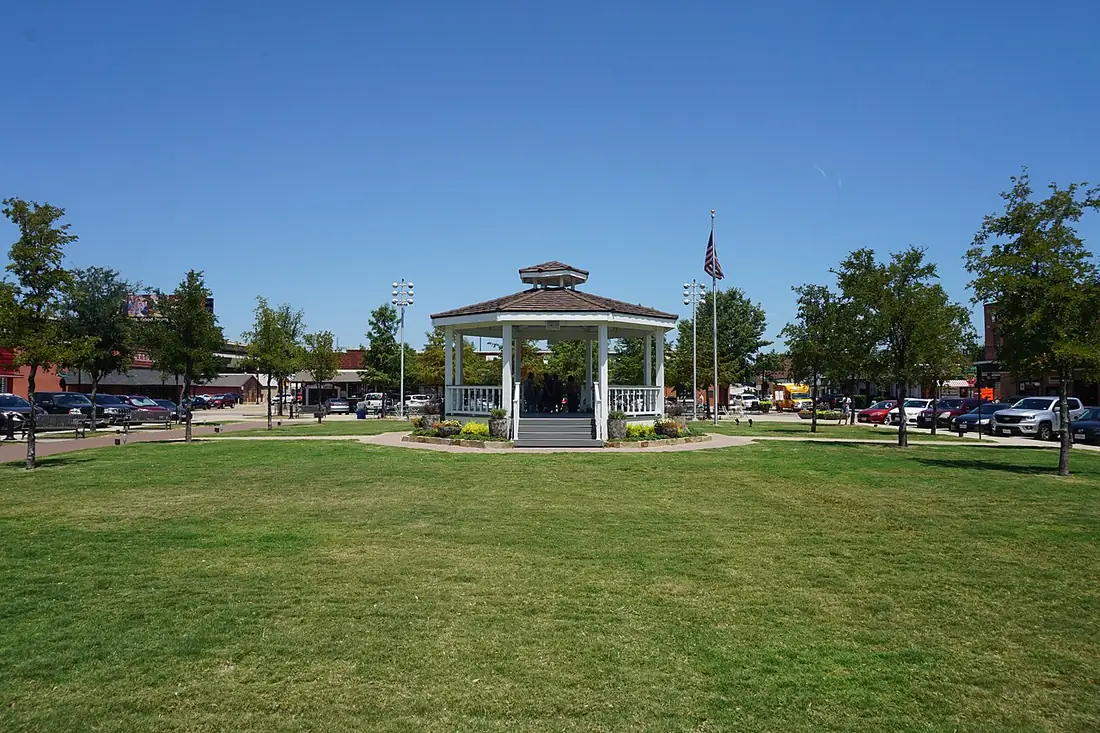 Carrollton, Texas - from the city Wikipedia article