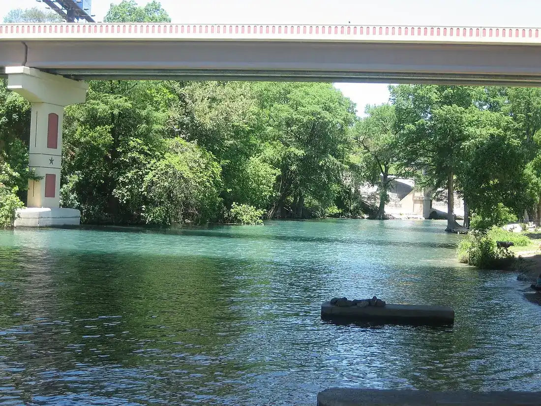 New Braunfels, Texas - from the city Wikipedia article