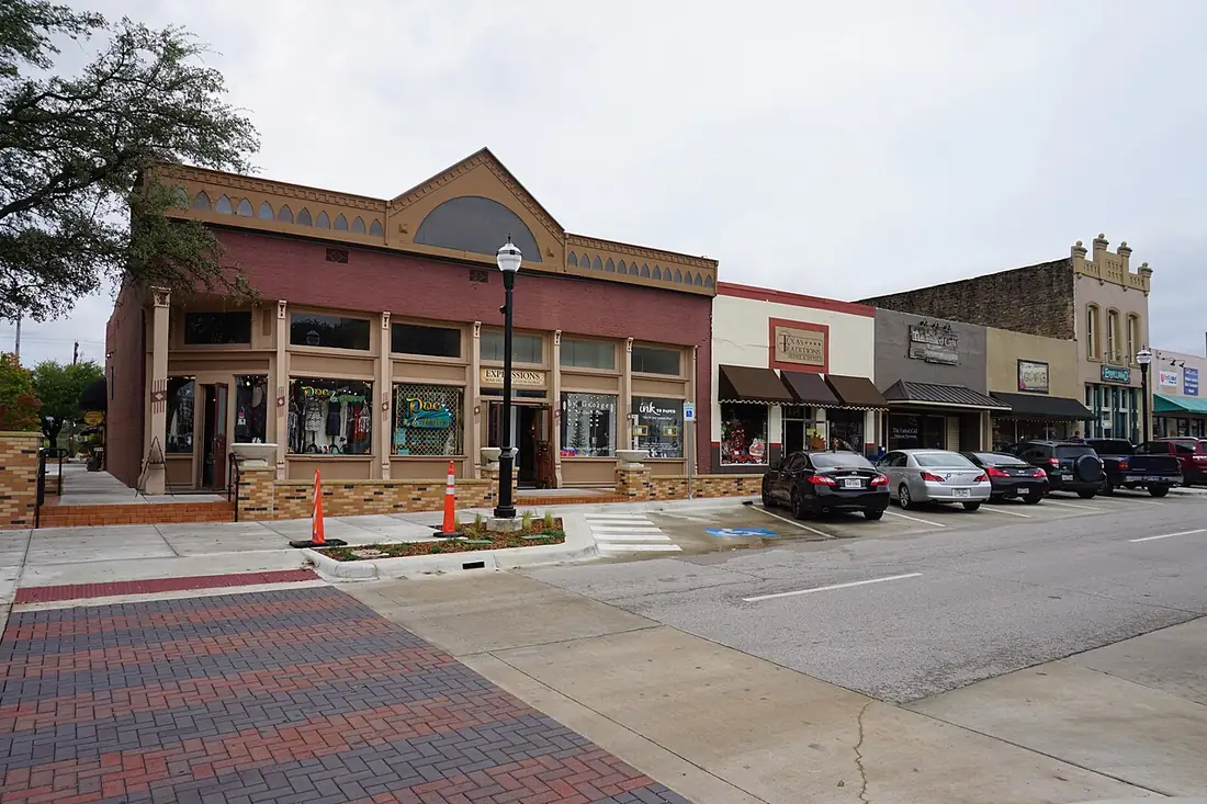 Rockwall, Texas - from the city Wikipedia article