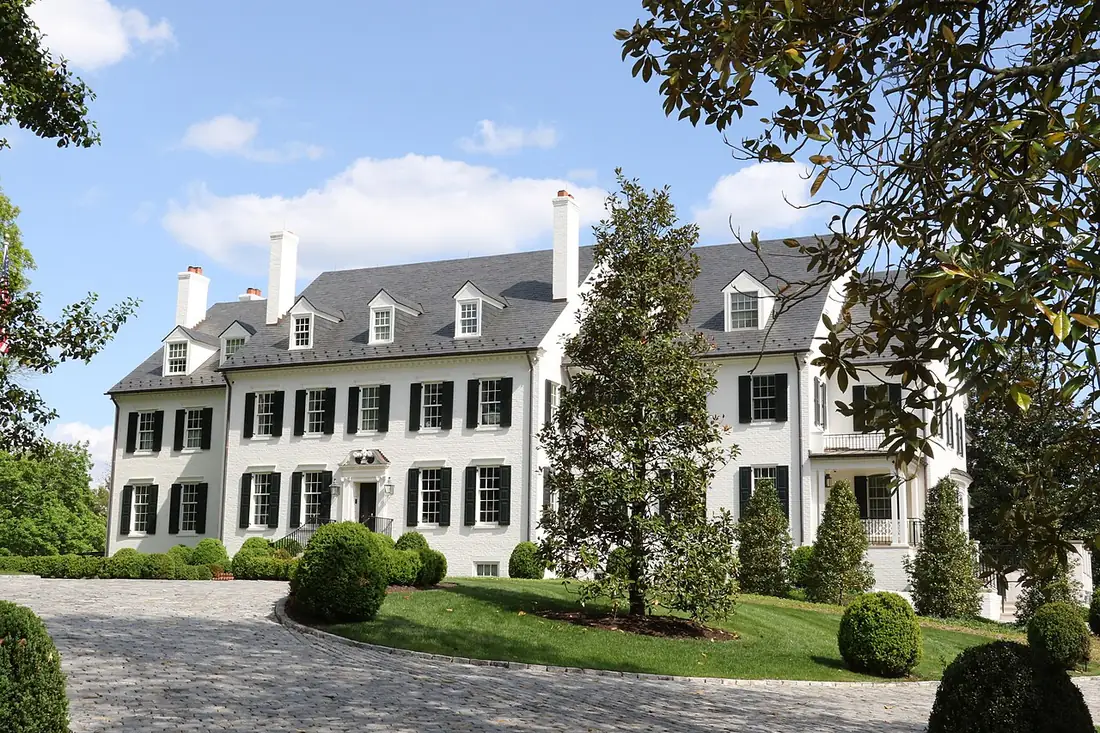 McLean, Virginia - from the city Wikipedia article